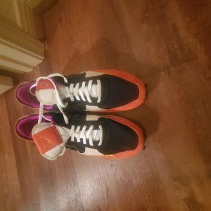 Nike Men's Tennis Shoes